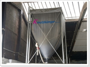 Gewebesilo mit UV-best&auml;ndigen Silosack - Trevirasilo - Sacksilo - Futtermittelsilo