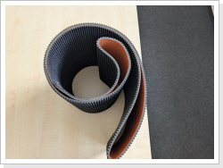 Wurfband für Ballenschleuder Welger - 300mm breit Wurfband für Ballenschleuder Welger - 300mm breit